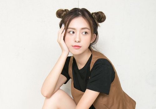 矮个子女生扎发发型 发型主要看脸和五官身高影响太小了
