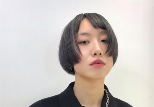 我的长卷发干枯毛躁简直就是“疯丫头” 自从剪短拉直后顺眼多了