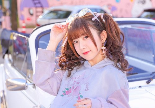 我扎双马尾为什么显脸长 东京少女教你梳齐刘海双马尾辫不显脸长