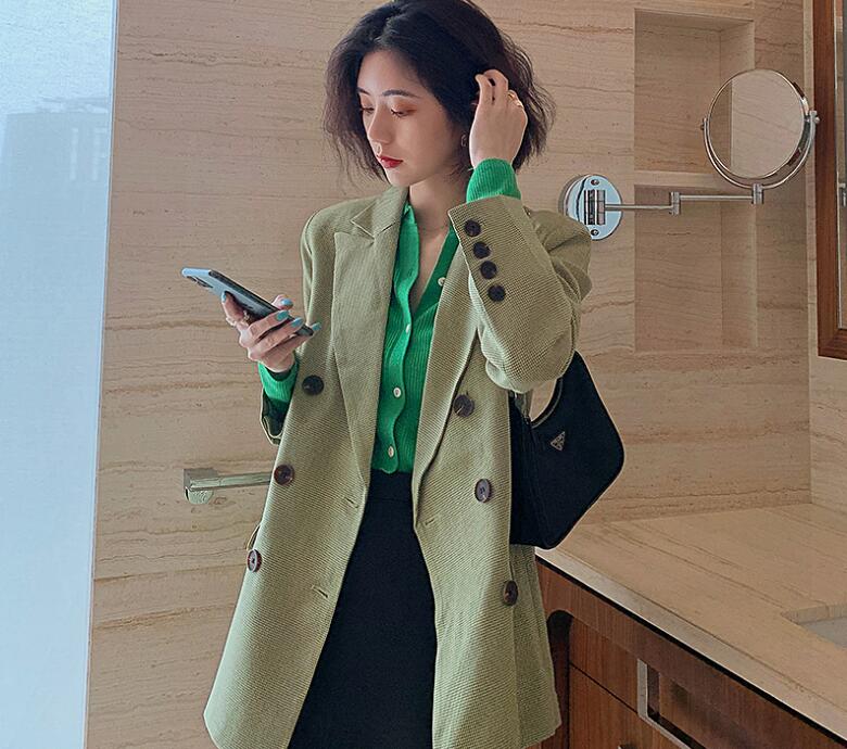淘宝上有哪些适合学生党的女装店铺？