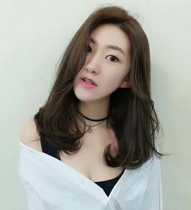 中长发发尾微卷梨花头 中长发烫梨花头图片