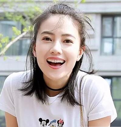 大额头妹子适合留的修颜好看发型