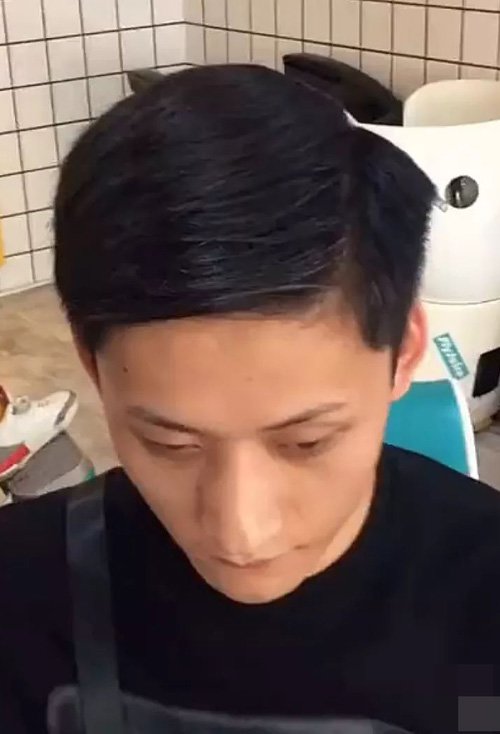 塑造极致秀气的男生短发图片 教你偏分头如何梳理显帅气