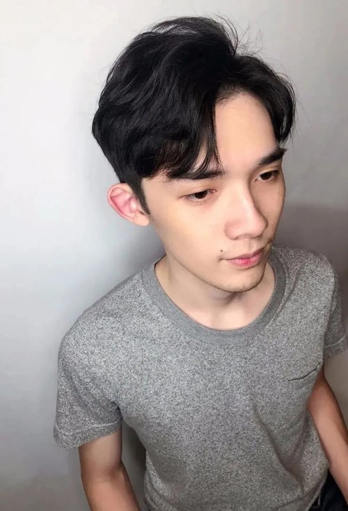 塑造极致秀气的男生短发图片 教你偏分头如何梳理显帅气