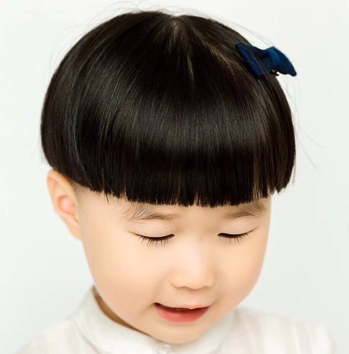 原来女童剪蘑菇头这么可爱 21年小女孩最新蘑菇头短发已上线