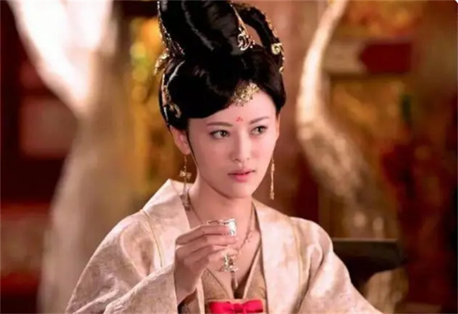 武则天有几个儿子 武则天儿子的结局如何 