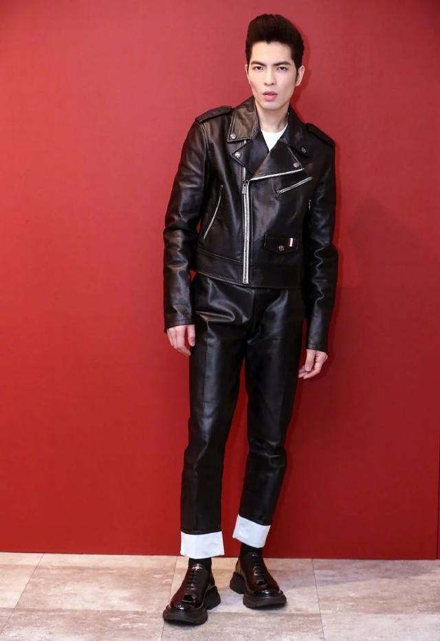 羡慕别人身高180cm，不如用这几招，让造型显高又时髦