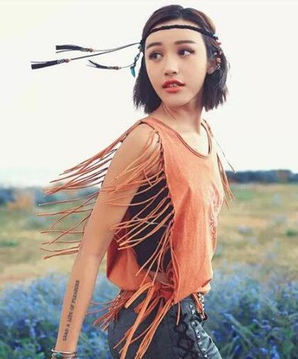 波波头短发依旧最时髦的女生发型