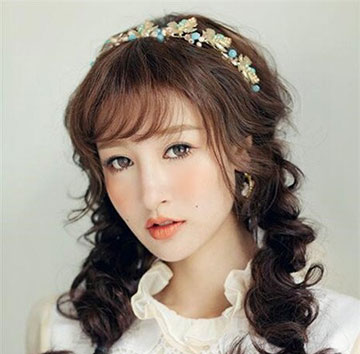 绝美伴娘双马尾发型 蓬松空气感编发