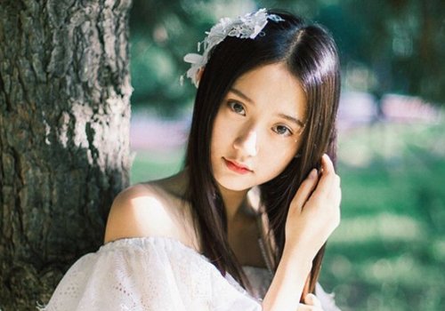 女生中分中长发发型 中分是最不好驾驭的发型