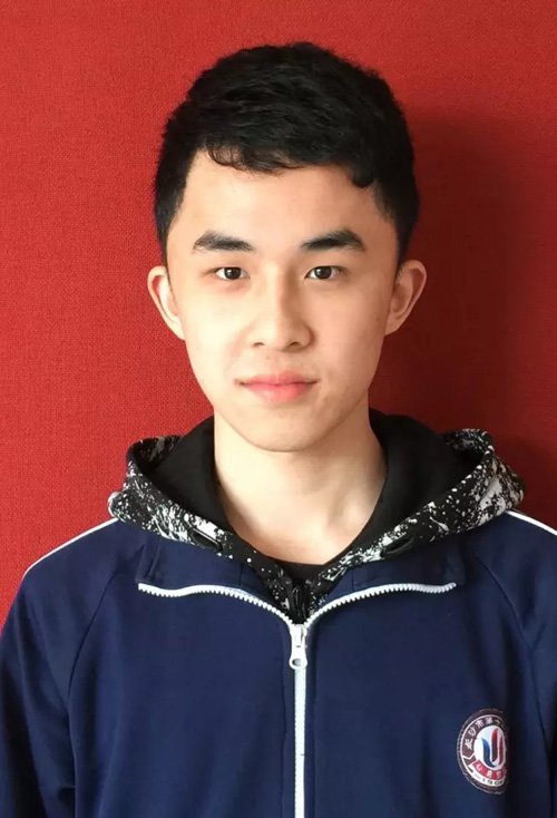 十六岁的男生理什么发型好看 小伙子的阳光短发造型