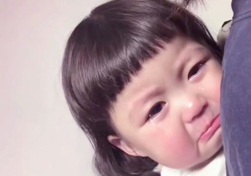 2岁女宝宝短发能养发又能变好看 小女孩短发发型剪出讨喜模样