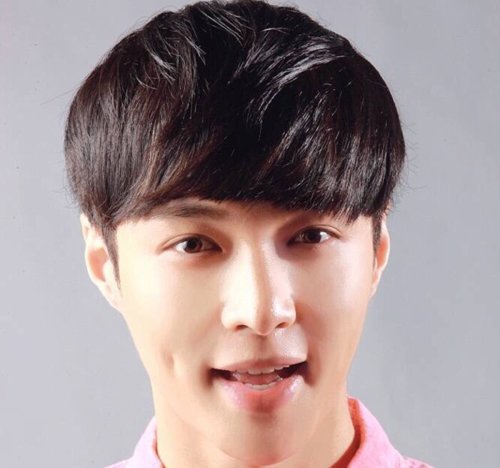 好品格需要好发型磨菇头发型当代优选 男士齐剪蘑菇头怎么才能不俗套