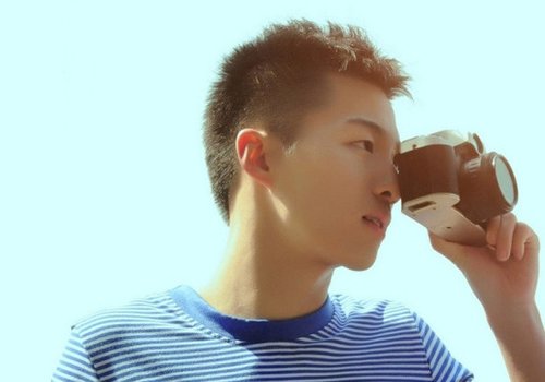 男孩子夏天适合的发型以清爽为主 青春期男孩梳头发别犯倔合适很重要