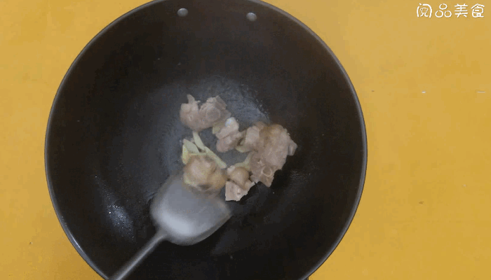 鹌鹑蛋炖猪蹄的做法，鹌鹑蛋炖猪蹄怎么做 