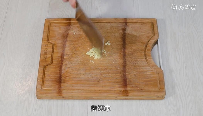 胡萝卜肉丁焖饭的做法 胡萝卜肉丁焖饭怎么做 