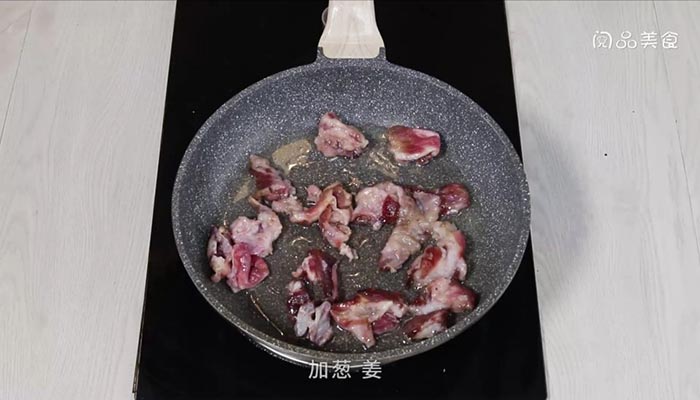 蒜苗炒羊肉的做法 蒜苗炒羊肉 