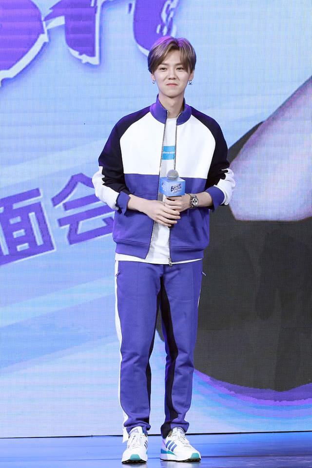 男生如何穿清新帅气？鹿晗的搭配值得参考