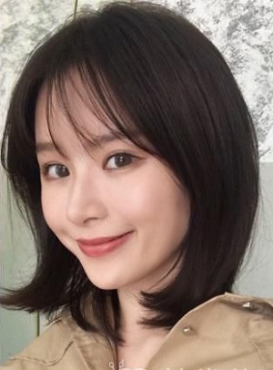 适合夏季的中短直发发型  中短直发发型2023新款推荐