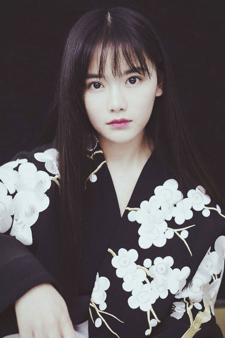 女生半透明空气感薄刘海 性感又温柔