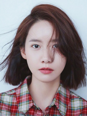 清爽短发女生造型  可爱的女生短发发型