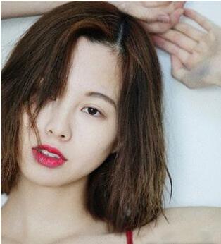 国字脸女生适合的瘦脸发型