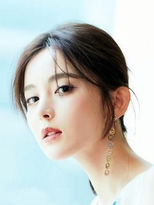 ​脸大的女生适合什么发型 适合大脸女生的夏季发型