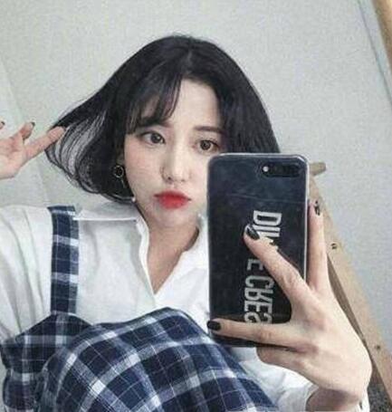 瓜子脸女生适合的清新黑色短发发型大全