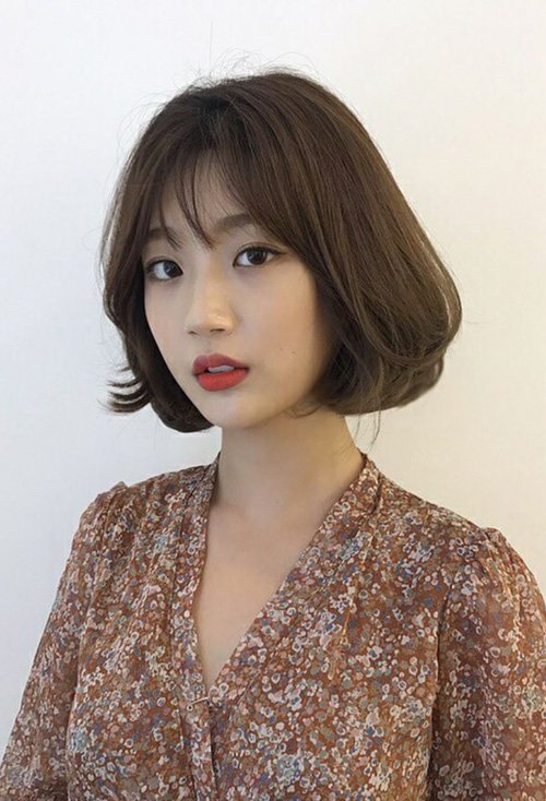 瓜子脸女生适合的发型 女学生剪出的短发大全