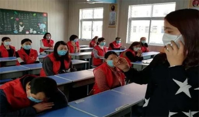 开学后面临新问题，孩子发热怎么办？要不要停课? 