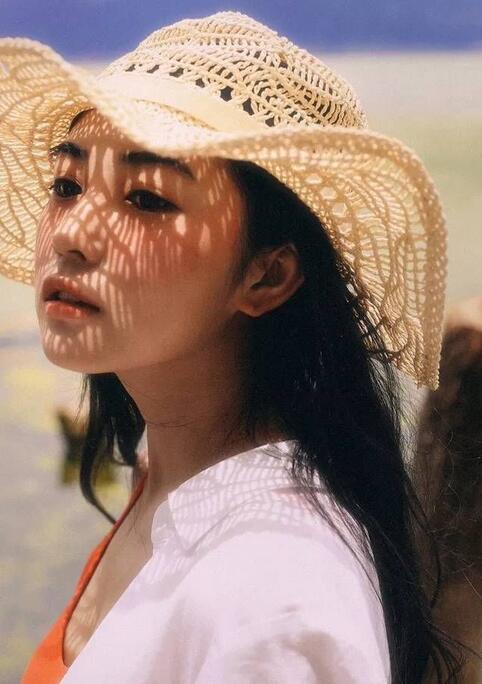 夏季甜美修颜的蛋卷头日系发型女 清新迷人又减龄