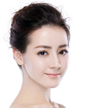 2023女生职业装盘发发型 简单时尚又知性迷人