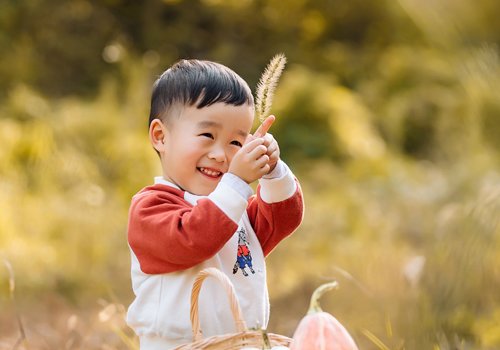 2岁男宝宝短发造型这么多 春季男幼童时尚可爱短发设计