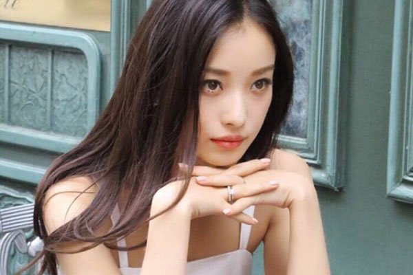 倪妮的料太精彩了 黑料脏的对不起她那张高级脸