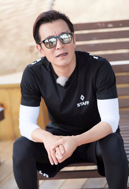 换季最为帅气的短头发造型 一路向潮的男生短头发大盘点