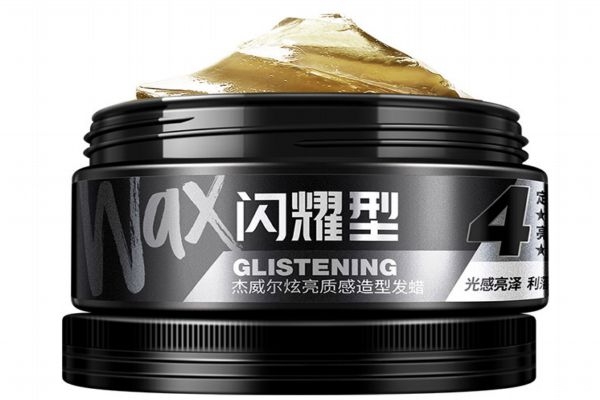 头发喷了定型水能过夜吗 定型水对头皮的伤害