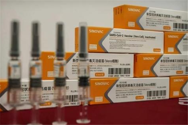 新冠疫苗为什么有的两针有的三针 新冠疫苗为什么两针打不同的胳膊