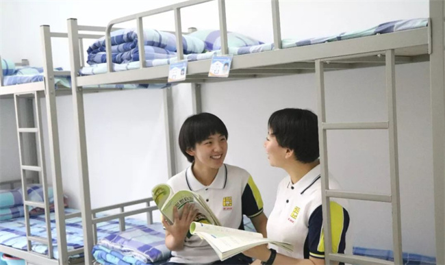 寄宿学校对孩子有什么影响 