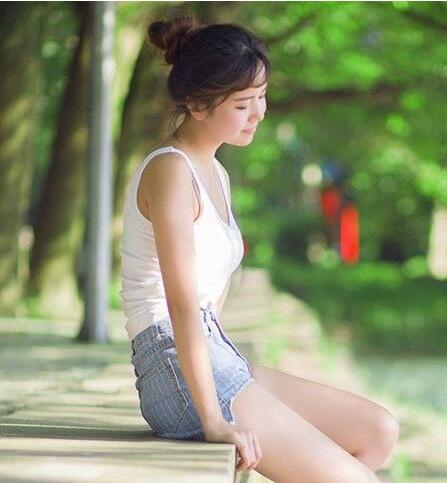 夏天女生长发流行扎什么发型好看 最流行长发夏季好看扎发