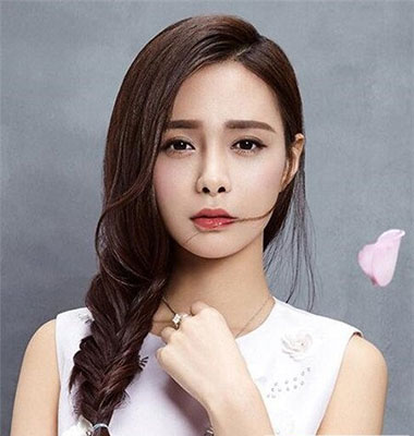 国民初恋女生发型款 伪少女麻花辫发型