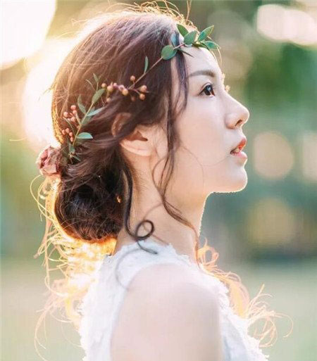 梦幻田园新娘造型 结婚造型无花不欢