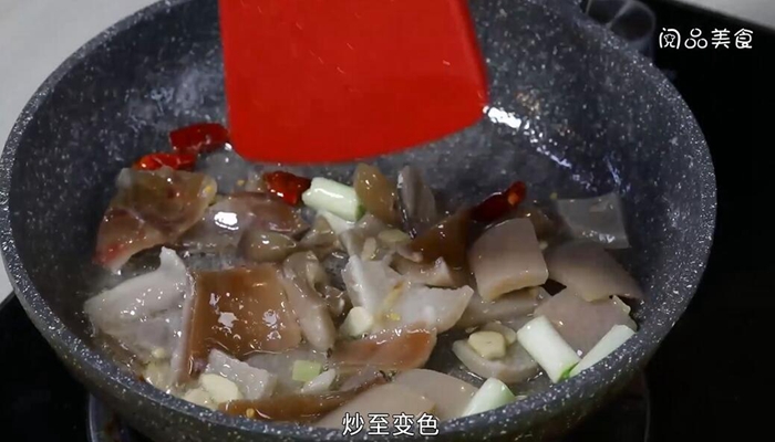 辣烧猪皮的做法 辣烧猪皮怎么做 
