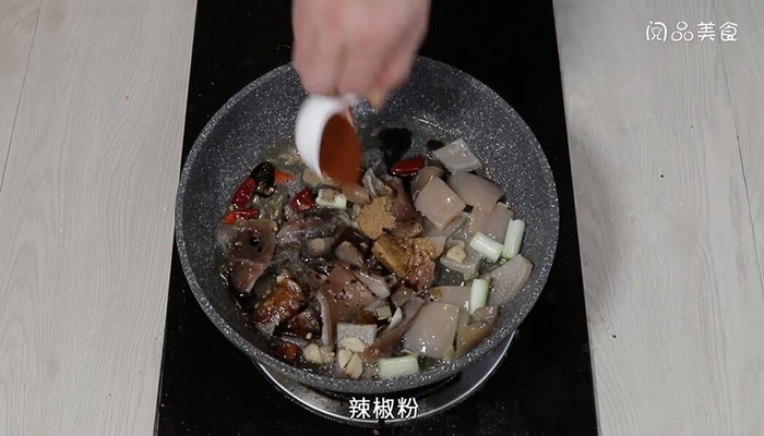辣烧猪皮的做法 辣烧猪皮怎么做 