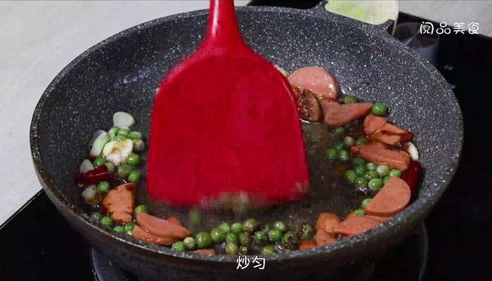 火腿焖面的做法火腿焖面的做法 