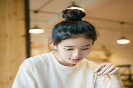 中长发发型扎法，夏天这5种懒人扎出简单漂亮头发