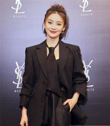 百变女生波波头发型 层次感很重要