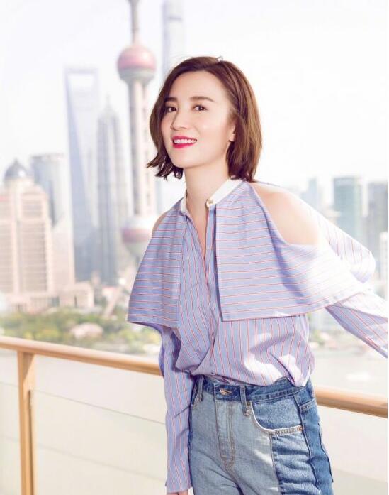 夏天这些短发风格女明星最爱 让你又美又减龄