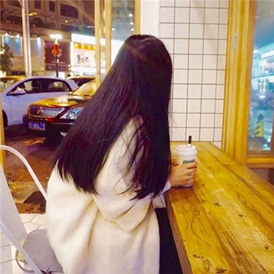 校园女神黑长直发型 气质女神都已爱疯