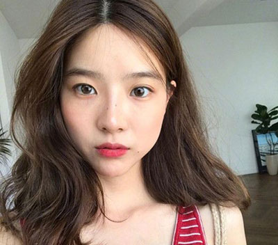 女生气质卷发发型 90%的女生都非常喜欢