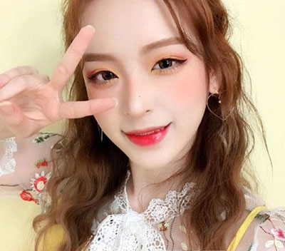 女生气质卷发发型 90%的女生都非常喜欢